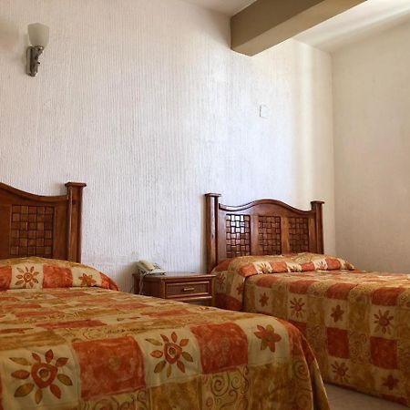Hotel Sol Del Pacifico Lázaro Cárdenas エクステリア 写真