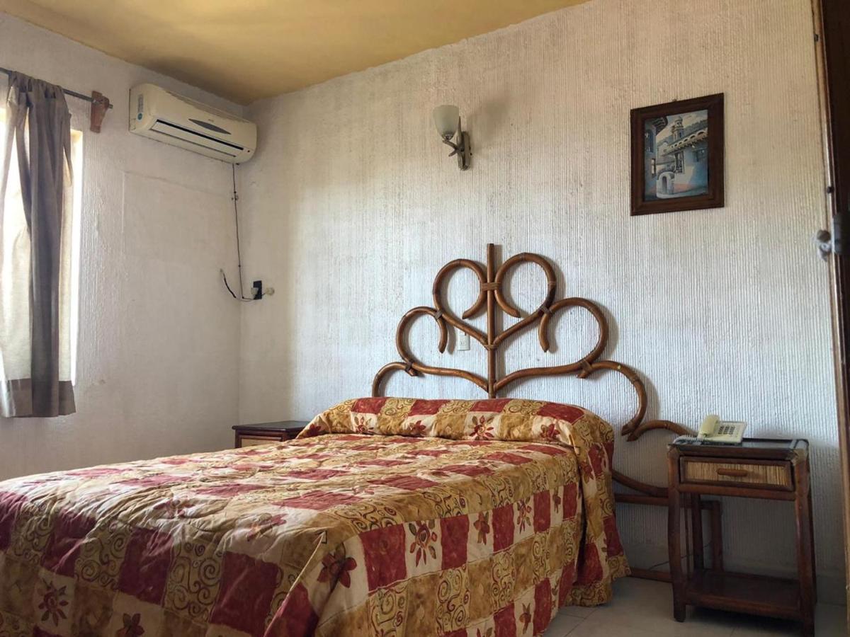 Hotel Sol Del Pacifico Lázaro Cárdenas エクステリア 写真