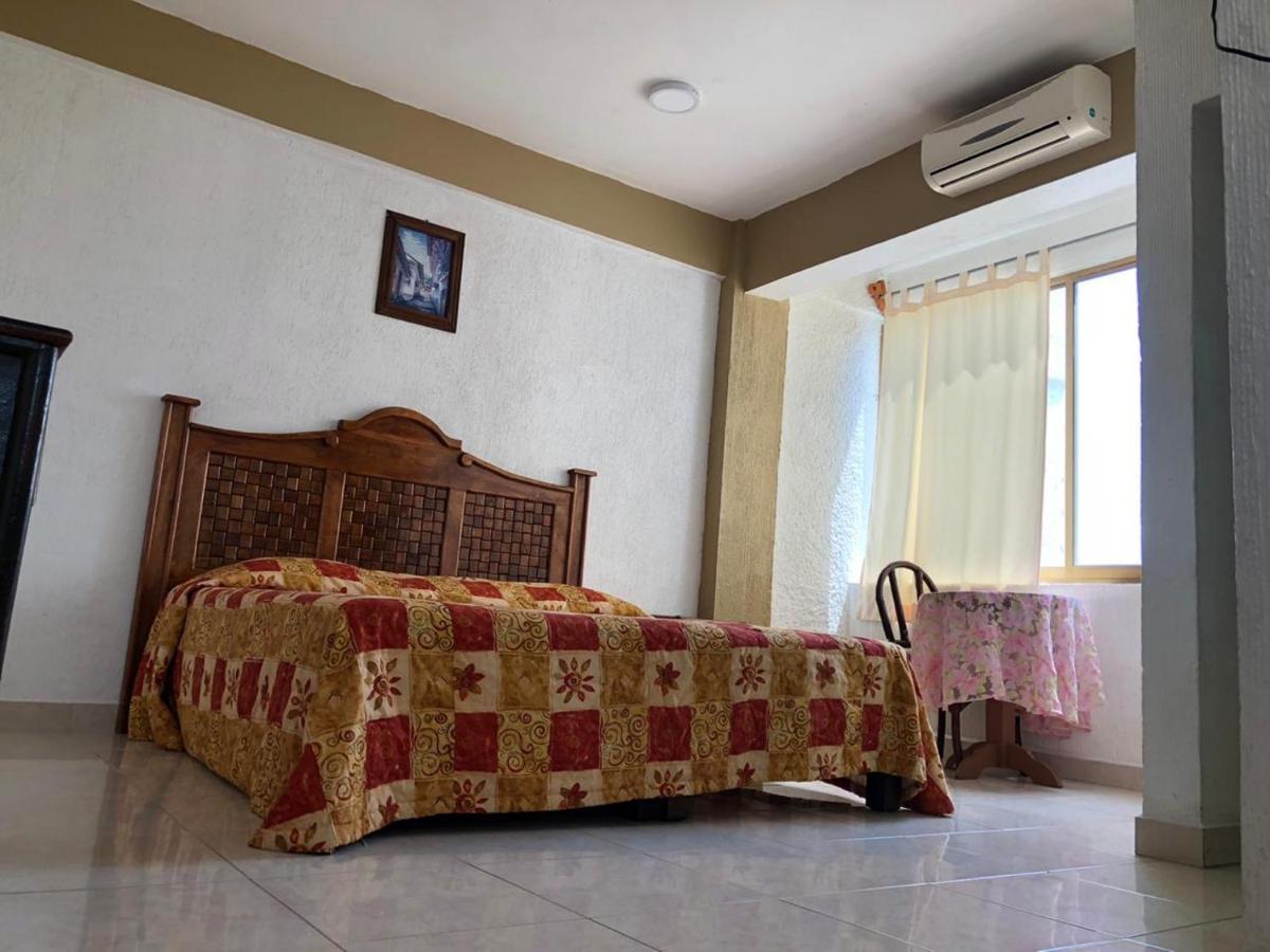 Hotel Sol Del Pacifico Lázaro Cárdenas エクステリア 写真