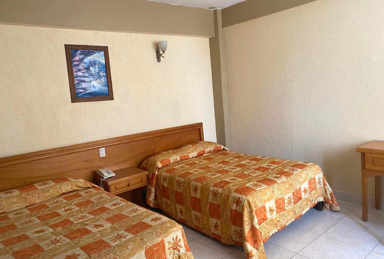 Hotel Sol Del Pacifico Lázaro Cárdenas エクステリア 写真