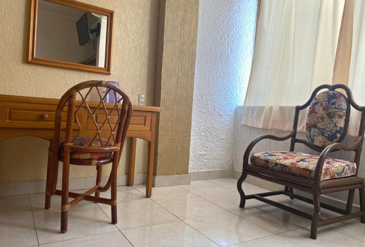 Hotel Sol Del Pacifico Lázaro Cárdenas エクステリア 写真
