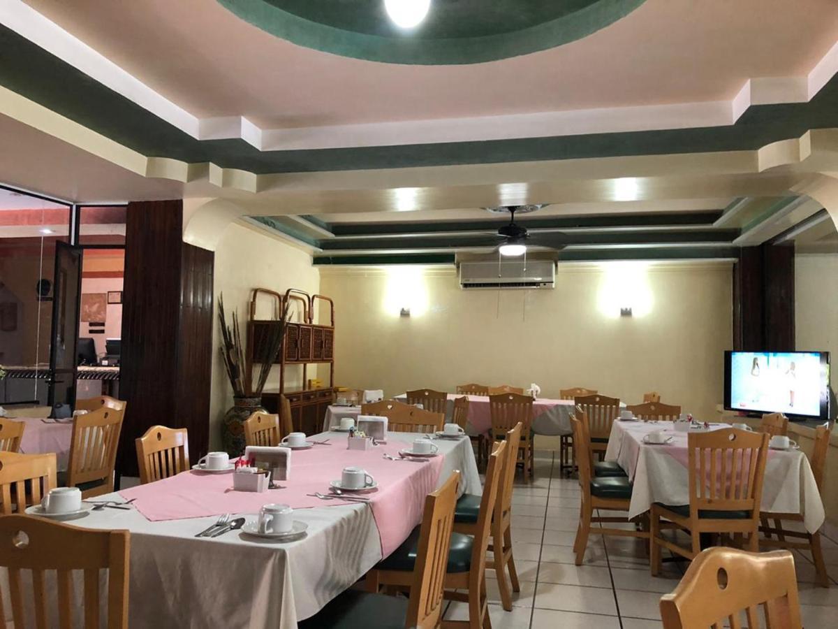 Hotel Sol Del Pacifico Lázaro Cárdenas エクステリア 写真